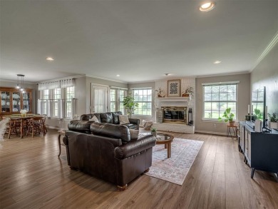 Beautiful Golf Course Home in Cedar Valley: 3 Bed + 2.5 Baths + on Cedar Valley Golf Club in Oklahoma - for sale on GolfHomes.com, golf home, golf lot