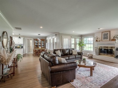 Beautiful Golf Course Home in Cedar Valley: 3 Bed + 2.5 Baths + on Cedar Valley Golf Club in Oklahoma - for sale on GolfHomes.com, golf home, golf lot