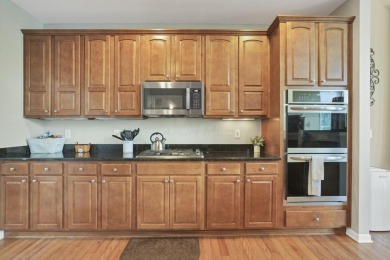 Welcome to this beautifully maintained 4-bedroom, 3 full and 2 on New Albany Links Golf Club in Ohio - for sale on GolfHomes.com, golf home, golf lot