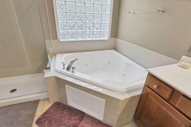 Welcome to this beautifully maintained 4-bedroom, 3 full and 2 on New Albany Links Golf Club in Ohio - for sale on GolfHomes.com, golf home, golf lot