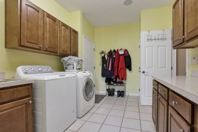 Welcome to this beautifully maintained 4-bedroom, 3 full and 2 on New Albany Links Golf Club in Ohio - for sale on GolfHomes.com, golf home, golf lot