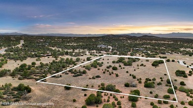 Nestled on 10.11 pristine acres, this exceptional property on Talking Rock Golf Club in Arizona - for sale on GolfHomes.com, golf home, golf lot