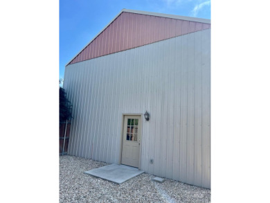 You will see the pride of ownership on this move in ready on Purple Sage Golf Course in Idaho - for sale on GolfHomes.com, golf home, golf lot