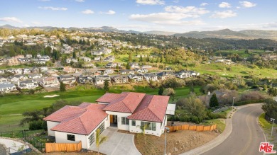 Views, views and more VIEWS! Nestled in the heart of one of on Fountaingrove Golf and Athletic Club in California - for sale on GolfHomes.com, golf home, golf lot