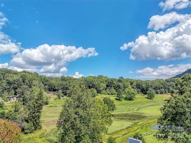Discover comfort & style in this spacious bottom-level condo on Waynesville Country Club Inn in North Carolina - for sale on GolfHomes.com, golf home, golf lot