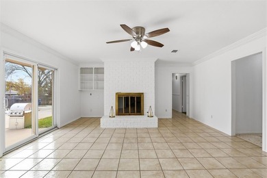 CLEAN AND MOVE IN READY. Situated on a quiet, established street on Shady Valley Golf Club in Texas - for sale on GolfHomes.com, golf home, golf lot