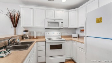 Get ready to Fall In LOVE with this condo! This unit is steps on The Club At Old Kinderhook in Missouri - for sale on GolfHomes.com, golf home, golf lot