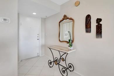 BRIDGEWOOD  2 BED 2 BATH CORNER UNIT. THE VILLAGE OF BRIDGEWOOD on Boca West Golf and Country Club in Florida - for sale on GolfHomes.com, golf home, golf lot