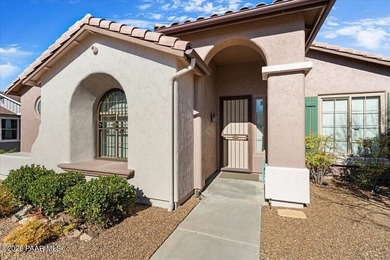 Popular ''Laguna'' Floor Plan with Sweeping Mountain Views! This on StoneRidge Golf Course in Arizona - for sale on GolfHomes.com, golf home, golf lot