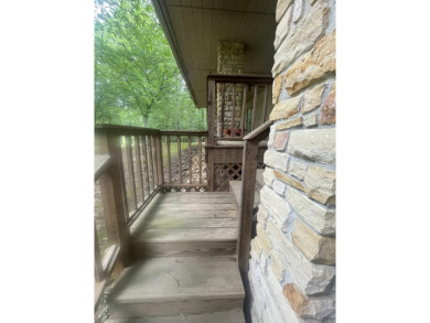 This Frank Lloyd Wright designed home has a large open floor on  in Tennessee - for sale on GolfHomes.com, golf home, golf lot