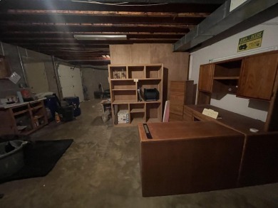 This Frank Lloyd Wright designed home has a large open floor on  in Tennessee - for sale on GolfHomes.com, golf home, golf lot