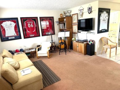 Located in Kings Point, an active 55+ gated community, this on Kings Point Golf - Executive in Florida - for sale on GolfHomes.com, golf home, golf lot