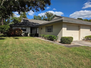 One or more photo(s) has been virtually staged. Great on Seven Springs Golf and Country Club in Florida - for sale on GolfHomes.com, golf home, golf lot