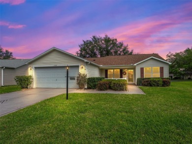 Under contract-accepting backup offers. Welcome to 7999 SE 174th on Oakleigh Executive Golf Course in Florida - for sale on GolfHomes.com, golf home, golf lot