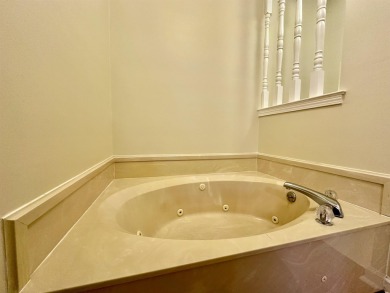 Welcome to 8833 Fairway Gardens Drive -- a fresh new beginning on Colonial Country Club in Tennessee - for sale on GolfHomes.com, golf home, golf lot