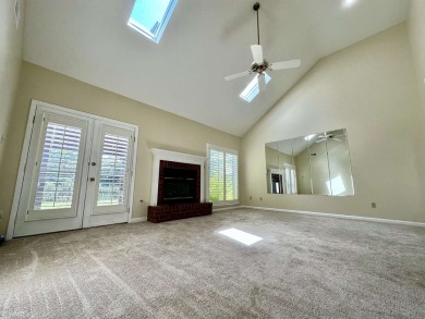 Welcome to 8833 Fairway Gardens Drive -- a fresh new beginning on Colonial Country Club in Tennessee - for sale on GolfHomes.com, golf home, golf lot