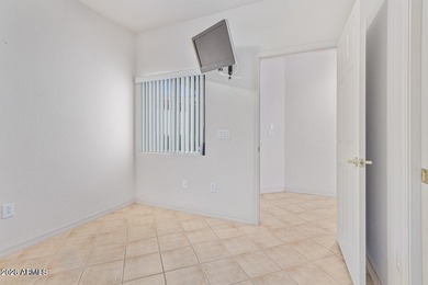 Enter into comfortable living with this delightful townhome in on Superstition Springs Golf Club in Arizona - for sale on GolfHomes.com, golf home, golf lot