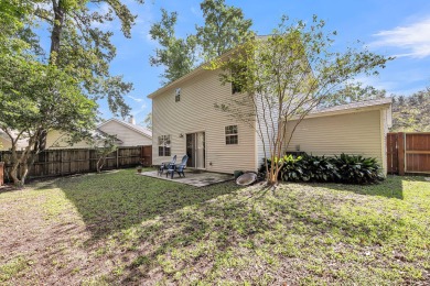 Beautiful 3 bedroom, 2.5 bath home located in a mature West on Shadowmoss Plantation Golf Club in South Carolina - for sale on GolfHomes.com, golf home, golf lot
