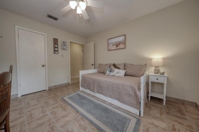 Welcome to your serene retreat in the beautiful, gated community on Hide-A-Way Lake Golf Course in Texas - for sale on GolfHomes.com, golf home, golf lot