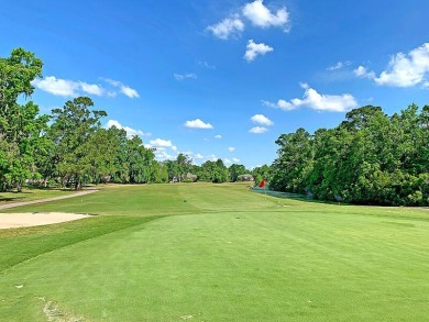 Beautiful 3 bedroom, 2.5 bath home located in a mature West on Shadowmoss Plantation Golf Club in South Carolina - for sale on GolfHomes.com, golf home, golf lot