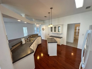Lot Rent $1173.00 monthly    WOW!!!  The only 4 bedrooms, 3 on Del Tura Golf and Country Club in Florida - for sale on GolfHomes.com, golf home, golf lot