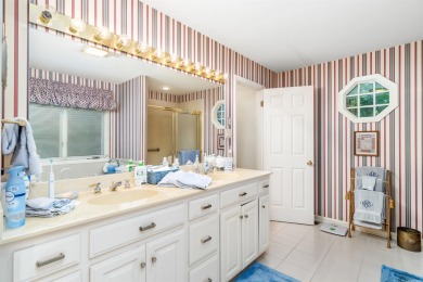 Charming 3-bedroom, 2.5-bath home on a corner lot overlooking on Balboa Golf Course in Arkansas - for sale on GolfHomes.com, golf home, golf lot