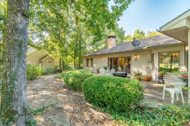 Charming 3-bedroom, 2.5-bath home on a corner lot overlooking on Balboa Golf Course in Arkansas - for sale on GolfHomes.com, golf home, golf lot