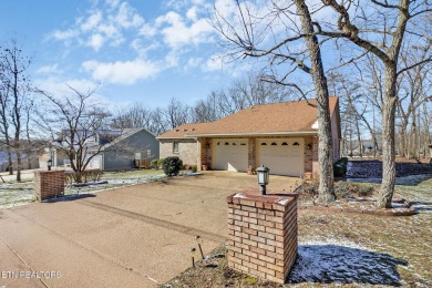 WOW! All brick sprawling ranch on a level golf front lot on Druid Hills Golf Club in Tennessee - for sale on GolfHomes.com, golf home, golf lot