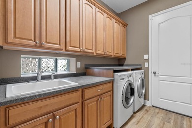 PRIVATE CUL-DE-SAC/OUTDOOR OASIS/ONE OF A KIND
PRIVATE on Ritz-Carlton Members Golf Club in Florida - for sale on GolfHomes.com, golf home, golf lot