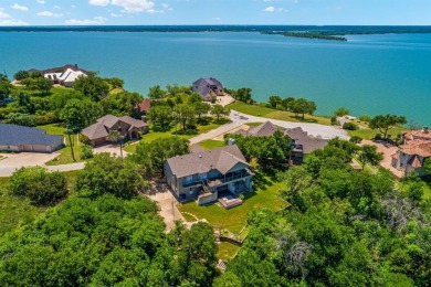 This laid back 3 bedroom, 3 bathroom home is all about on White Bluff Resort - Old Course in Texas - for sale on GolfHomes.com, golf home, golf lot