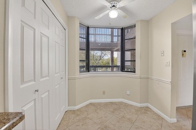 Light and bright 2 bedroom 2 bath condo located on the third on The Country Club At Boca Raton in Florida - for sale on GolfHomes.com, golf home, golf lot