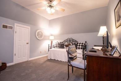 LAKEFRONT LIVING - NOW PRICED AT $750,000! Motivated sellers are on Fairfield Plantation Golf and Country Club in Georgia - for sale on GolfHomes.com, golf home, golf lot