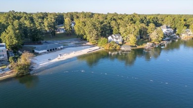 LAKEFRONT LIVING - NOW PRICED AT $750,000! Motivated sellers are on Fairfield Plantation Golf and Country Club in Georgia - for sale on GolfHomes.com, golf home, golf lot