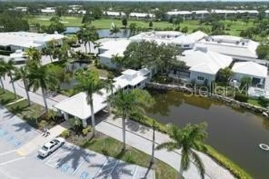 Under contract-accepting backup offers. Welcome home to this on Plantation Golf and Country Club in Florida - for sale on GolfHomes.com, golf home, golf lot