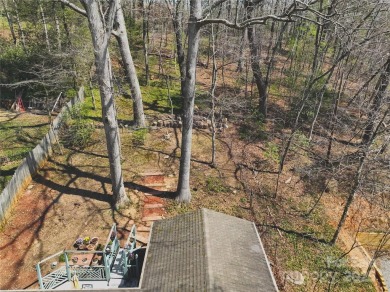 Are you looking for a quirky home that embodies all that is on Asheville Municipal Golf Course in North Carolina - for sale on GolfHomes.com, golf home, golf lot