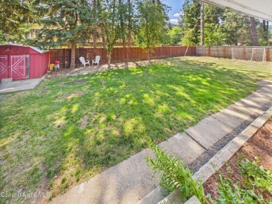 Spacious 3/2 single-level brick home very close to Pinehurst on The Pinehurst Golf Course in Idaho - for sale on GolfHomes.com, golf home, golf lot