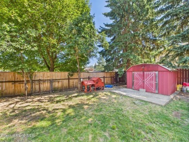 Spacious 3/2 single-level brick home very close to Pinehurst on The Pinehurst Golf Course in Idaho - for sale on GolfHomes.com, golf home, golf lot