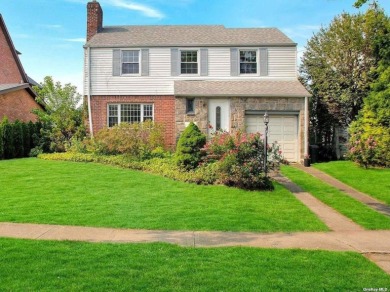 Come and see this beautiful colonial home situated on a 5000 sq on Clearview Park Golf Course in New York - for sale on GolfHomes.com, golf home, golf lot