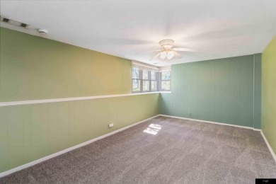 Justin Peffer, M: , jfpeffer,   - Welcome to your dream home in on Warren Swigart Municipal Golf Course in Nebraska - for sale on GolfHomes.com, golf home, golf lot