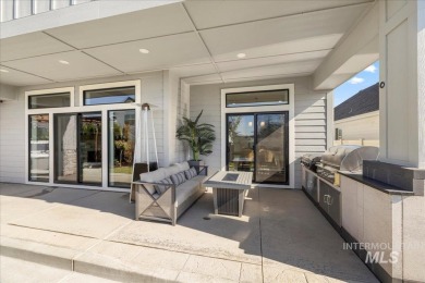 Luxury awaits in this beautiful home near River Birch Golf on River Birch Golf Course in Idaho - for sale on GolfHomes.com, golf home, golf lot