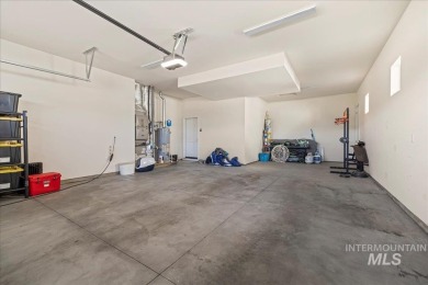 Luxury awaits in this beautiful home near River Birch Golf on River Birch Golf Course in Idaho - for sale on GolfHomes.com, golf home, golf lot