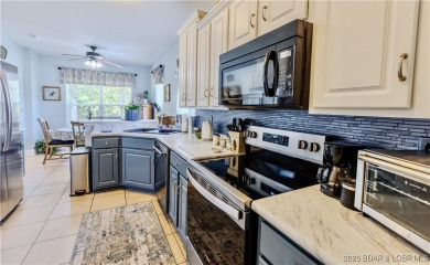 GOLF COURSE COMMUNITY ON ALL ONE LEVEL, this home has a level on Indian Rock Golf Club in Missouri - for sale on GolfHomes.com, golf home, golf lot