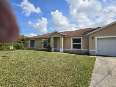 NO HOA , everyone qualifies This house backs up to a canal and on Mirror Lakes Golf Club in Florida - for sale on GolfHomes.com, golf home, golf lot