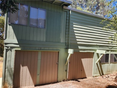 Beautiful home located in the peaceful Kelley Ridge area. This on Lake Oroville Golf and Event Center in California - for sale on GolfHomes.com, golf home, golf lot