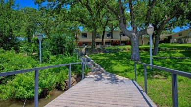 LAKE HOME - Welcome to this spacious 2 story, 5 bedroom, 3.5 on Twisted Oaks Golf Club in Texas - for sale on GolfHomes.com, golf home, golf lot