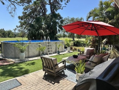 Beautiful 3 bedroom 2 1/2 bath ranch style home with 2 car on Sara Bay Country Club in Florida - for sale on GolfHomes.com, golf home, golf lot