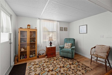 Have you been dreaming of a cozy home in sunny Florida within a on Betmar Acres Golf Club in Florida - for sale on GolfHomes.com, golf home, golf lot