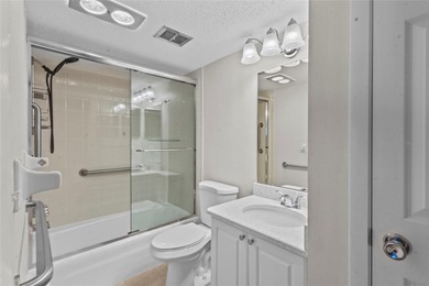 Looking for a 2-bed condo in Palm Aire with golf views? This on Palm Aire Country Club of Sarasota in Florida - for sale on GolfHomes.com, golf home, golf lot