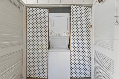 Looking for a 2-bed condo in Palm Aire with golf views? This on Palm Aire Country Club of Sarasota in Florida - for sale on GolfHomes.com, golf home, golf lot