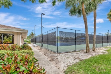 Stunning 2/2 home with a 2-car garage in a vibrant 55+ community on Highland Lakes Executive Golf Course in Florida - for sale on GolfHomes.com, golf home, golf lot